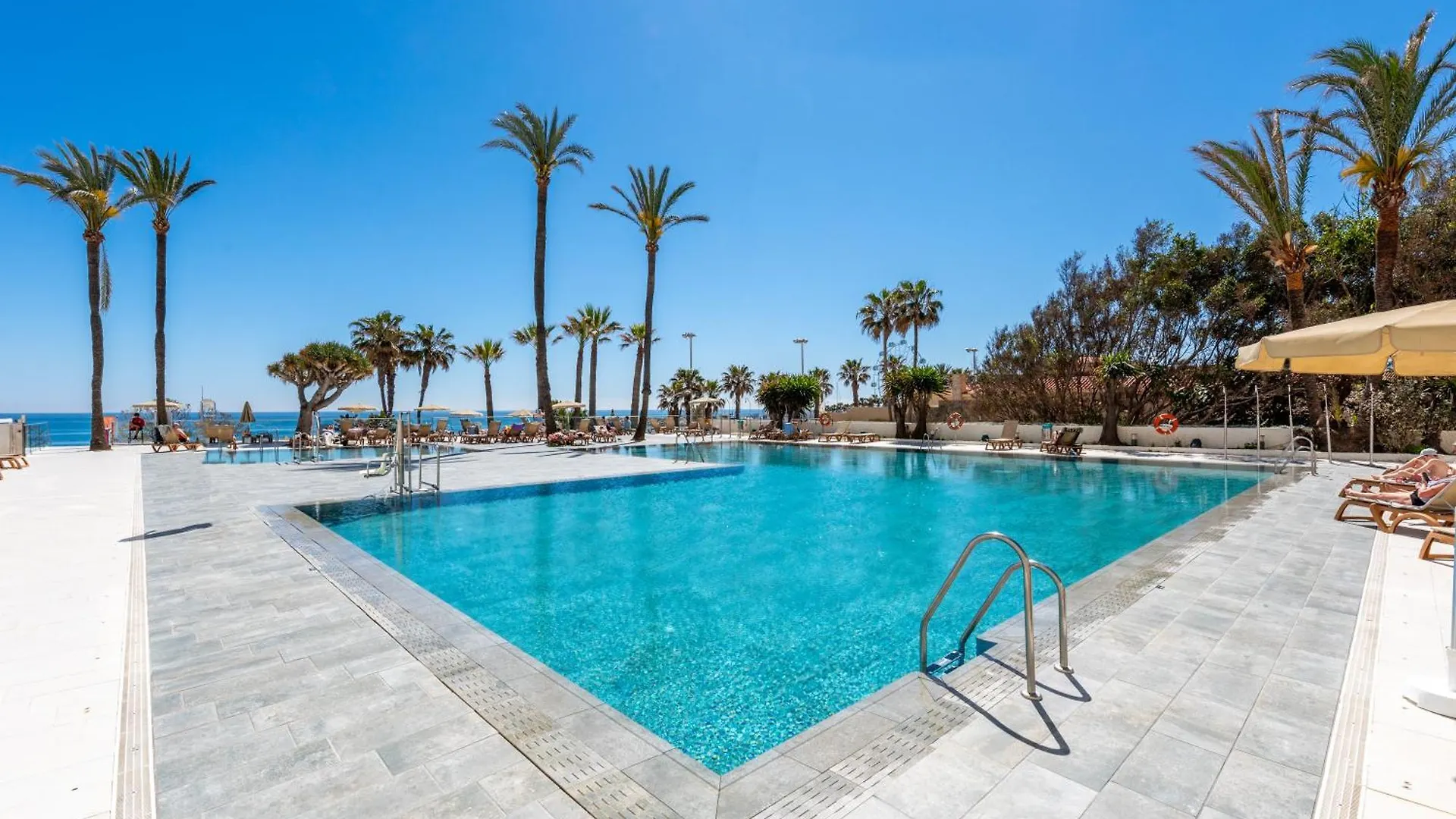 Wintowinrentals Executive Apt In Ocean House Complex Torremolinos 0*,  Spanyolország