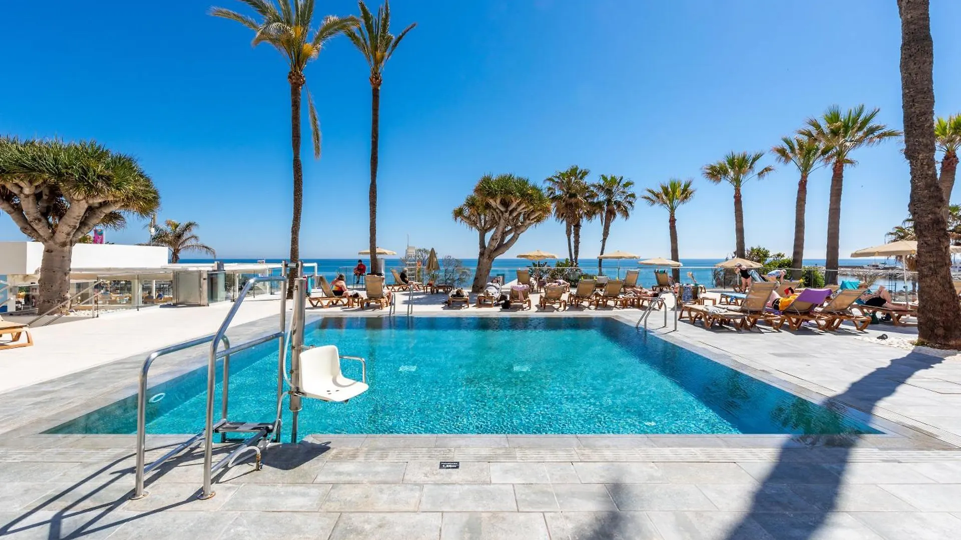 Wintowinrentals Executive Apt In Ocean House Complex Torremolinos Apartment